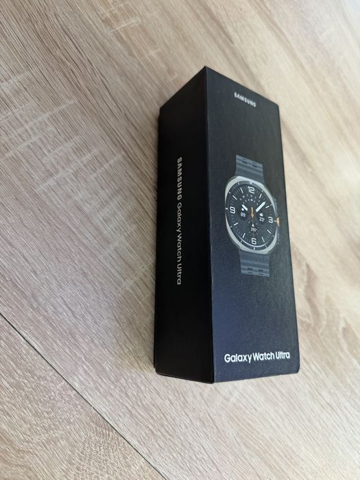 Vand Samsung Watch Ultra cu garantie Emag