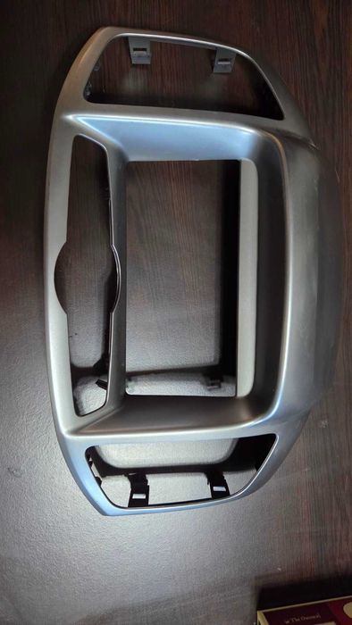 Оригинална рамка централна конзола Chevrolet Captiva C140 – GM 20865682