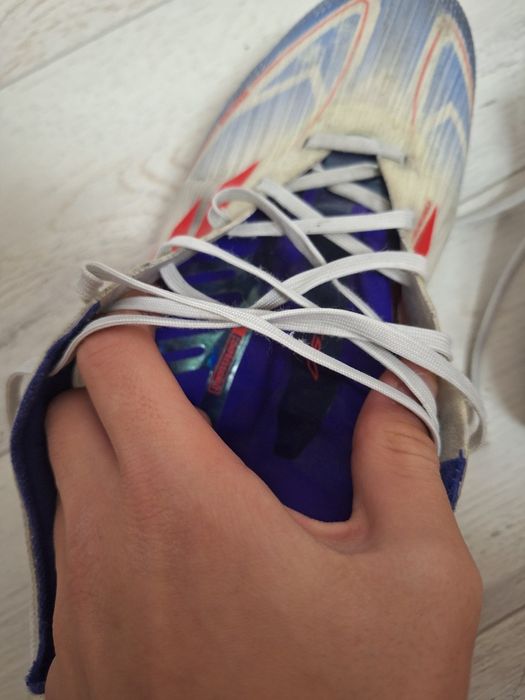 Vând ghete de fotbal profesionale(elite,acc)