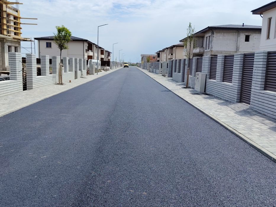 Vila Dobroiesti 5camere, 3 bai, cartier rezidențial, strada Asfaltata