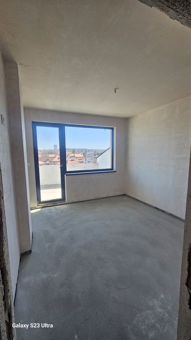 Продавам апартамент  гр. Търговище