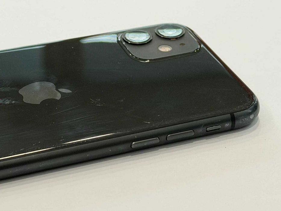 Apple iPhone 11 64GB- 77%bh