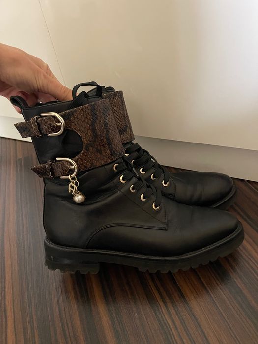 Кожени боти Aigner