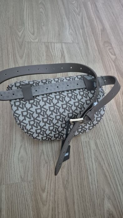Нова оригинална чанта DKNY