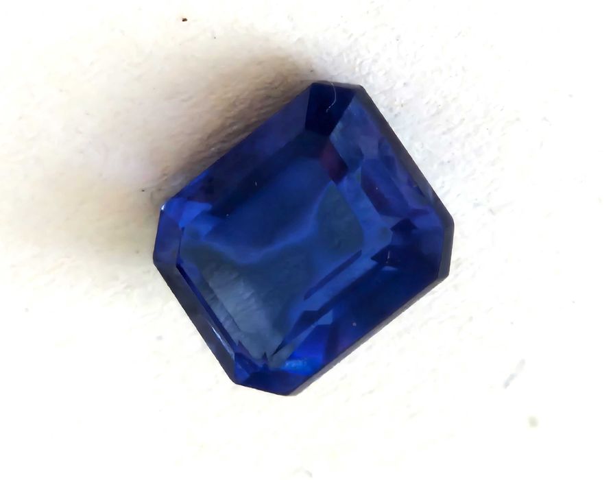 Сапфир -  фасет, 3.60к., син, прозрачен