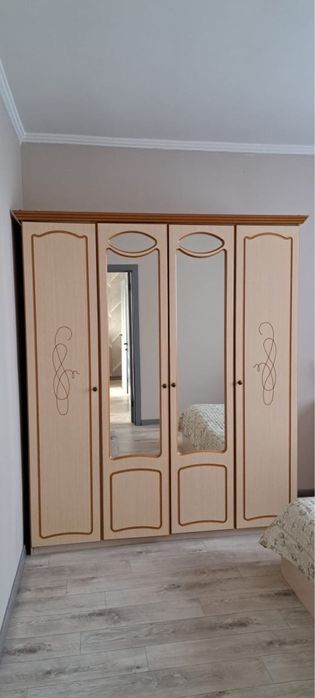 Спальний гаринитур