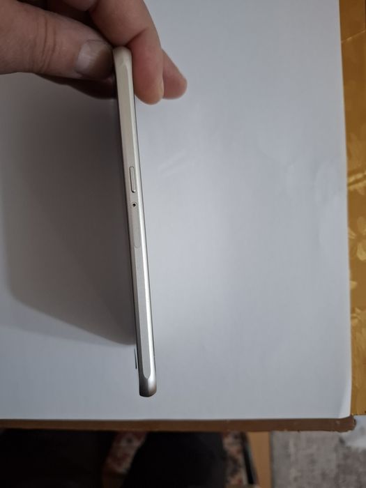 Vând telefonul Samsung s 6