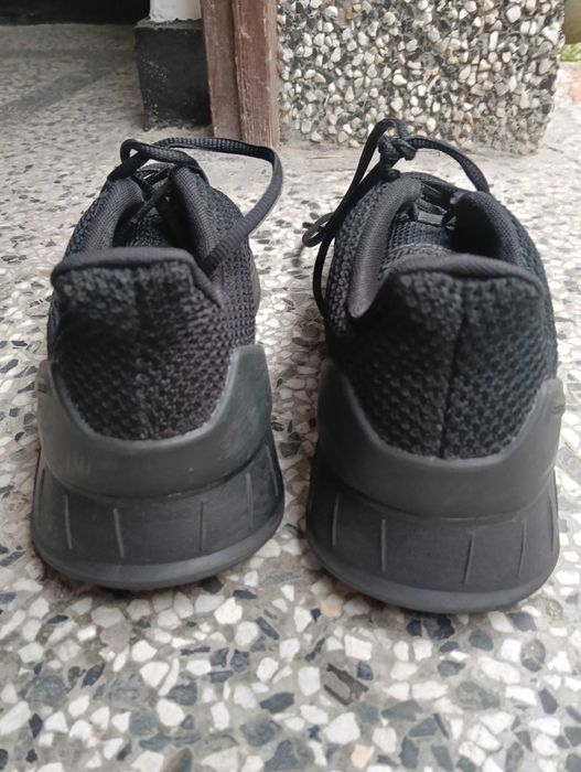 Adidas маратонки, модел Art FZ2955 , унисекс, размер 38,5