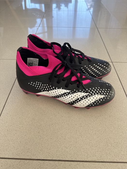 Adidas predator - бутонки за футбол
