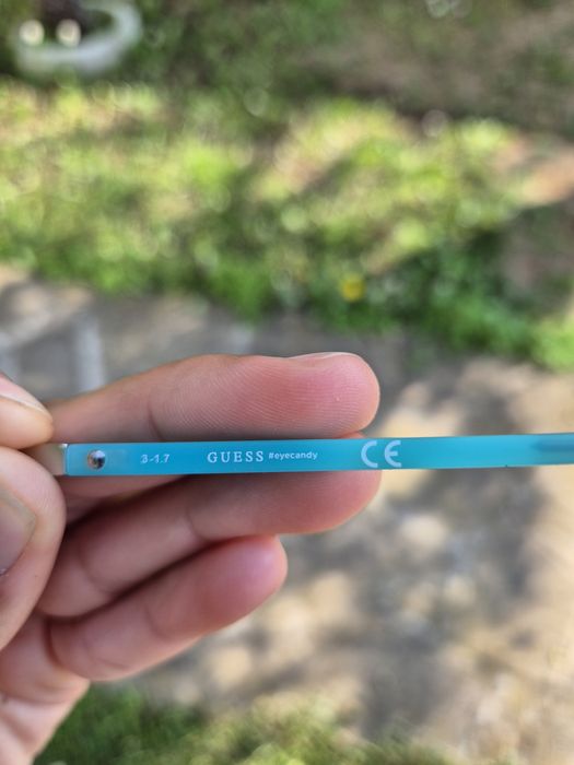 Слънчеви очила Guess Eyecandy