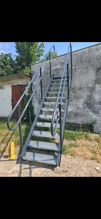 Salut scari potrivite pentru casa dumneavoastra