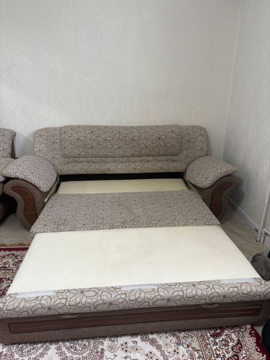 Диван с креслом выдвижной