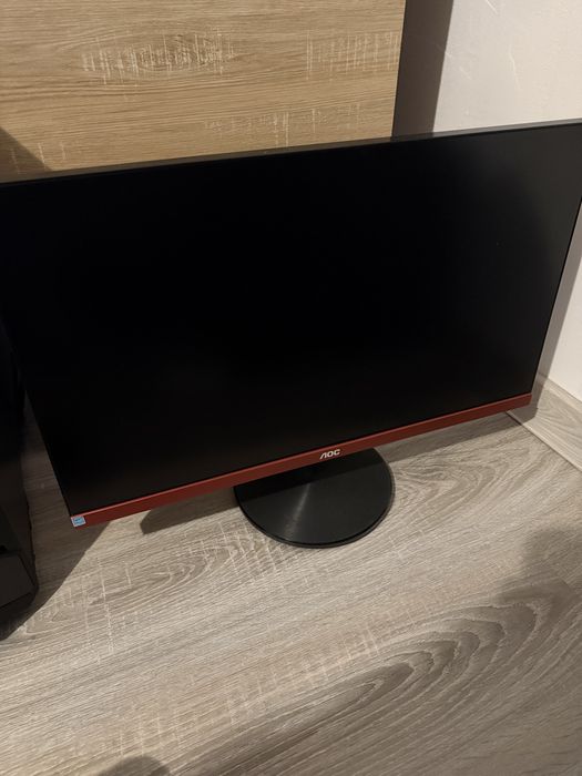 vand monitor aoc 144hz