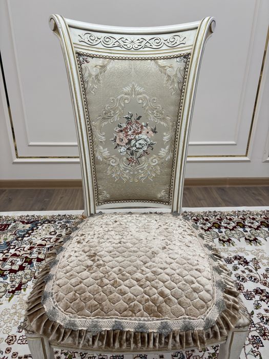 Шикарный стол для гостей