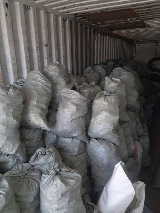 Приму древесный уголь