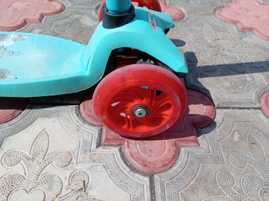 Самокат детский.