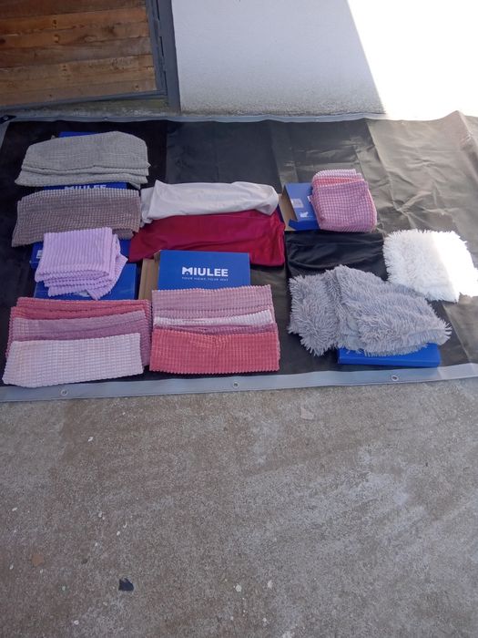 Здравейте продавам нови калъвки,пердета,и. Одеала.