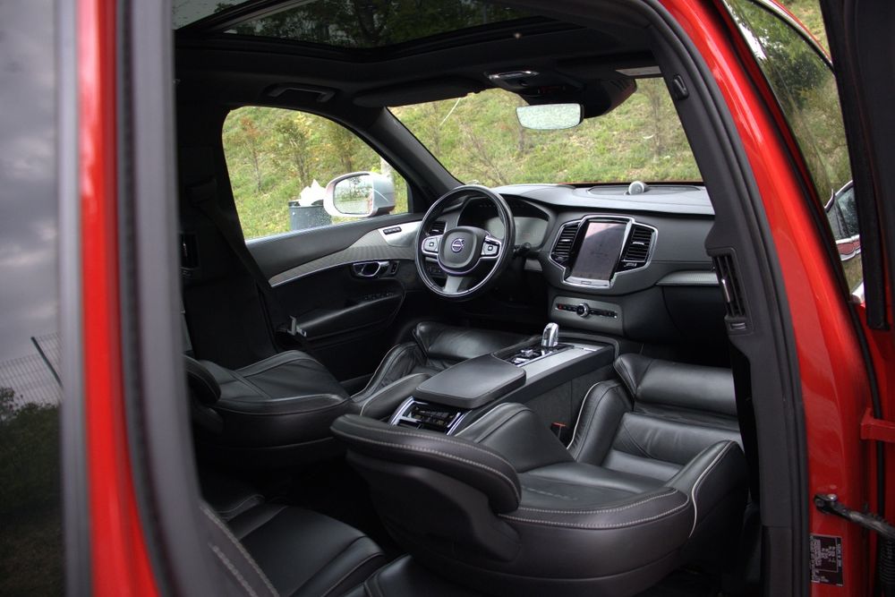 Volvo XC90 Plug in Hybrid!T8 408Cp!Bowers&Wilkins!Panoramic!Rate!Garanție!