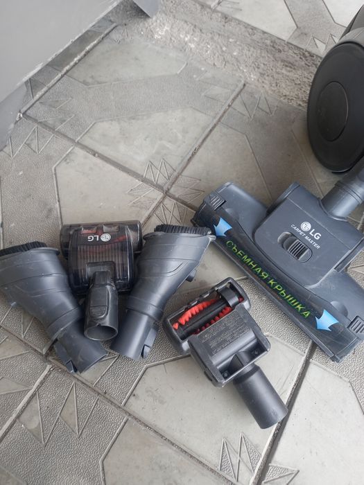 Пылесос LG контейнер