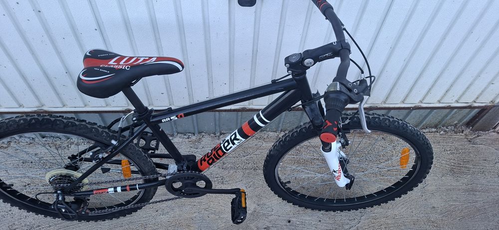 Bicicleta Rockrider 24", pentru copii 8-12 ani.Pret fix.