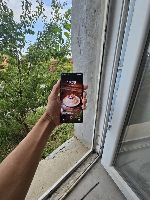 Android Tecno Spark 20 Pro +