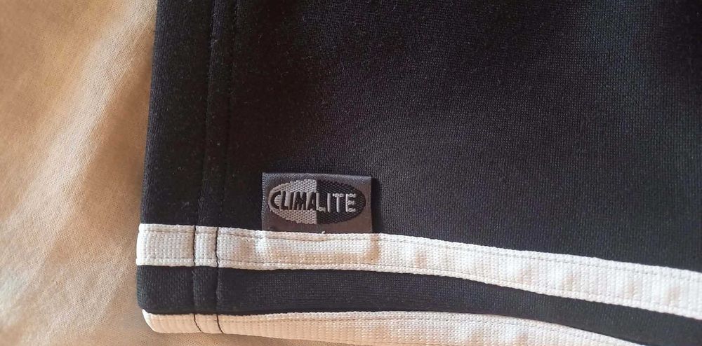 Вратарски къси гащи Adidas.