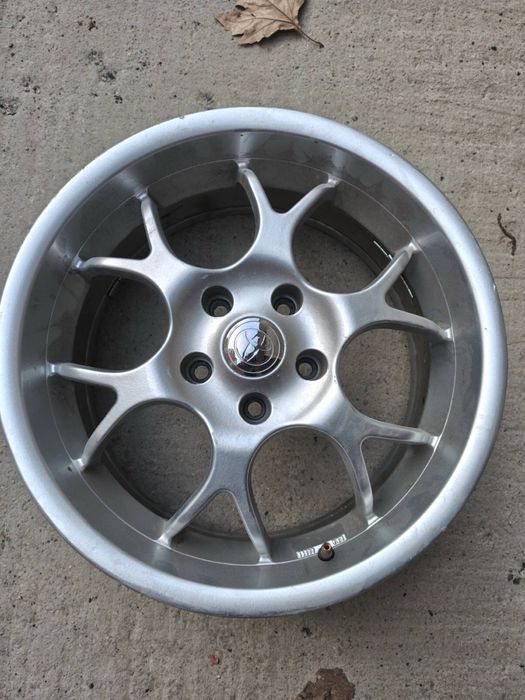 Лети джанти 17 5x114  borbet