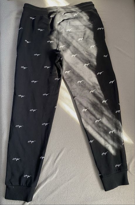 Чисто нов Hugo Boss екип – Размер M