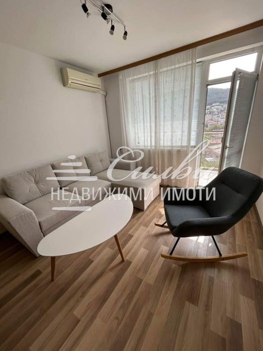 Дава се под наем Двустаен апартамент в Шумен, Болницата - 60 кв.м за 280.5 € - Снимка #1