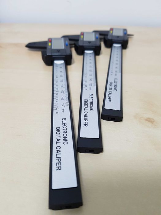 Дигитален шублер  (0 - 150 mm)