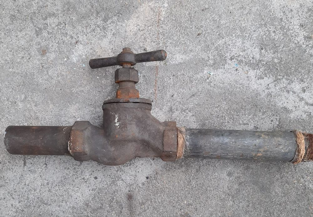 Вентиль кран б/у