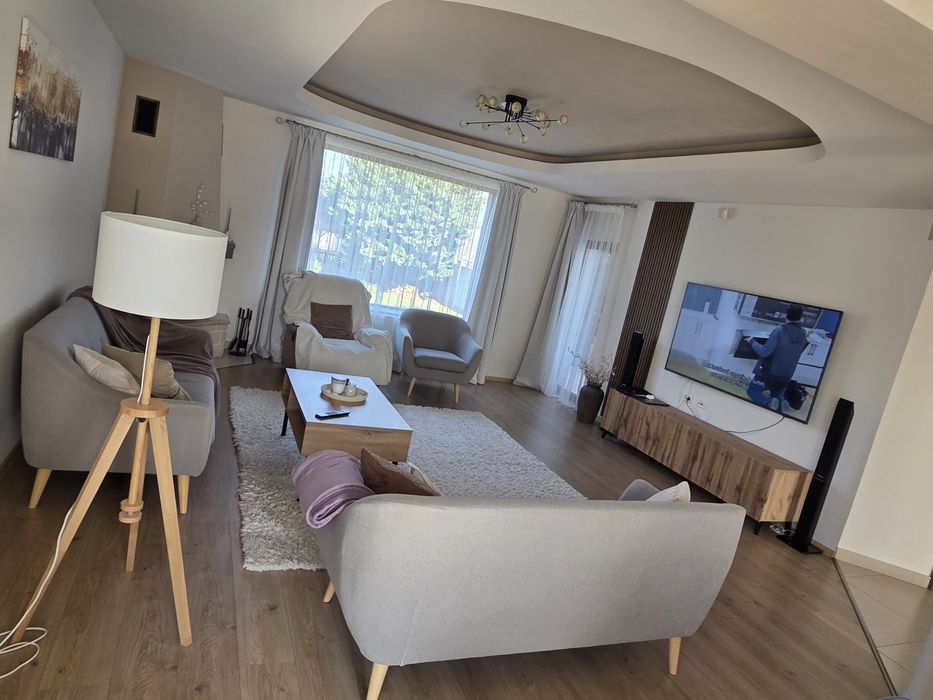 Vand Vila/Casa Deosebita in Arad/Micalaca