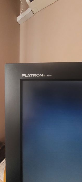монитор LG FLATRON  M1917A