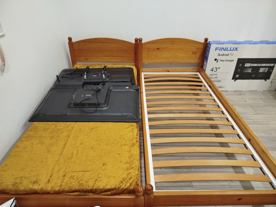 Гардероб с огледало ПДЧ, чамови легла с подматрачни рамки