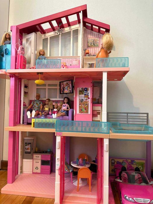 Продается дом Барби "Dream House" (оригинал) в идеальном состоянии