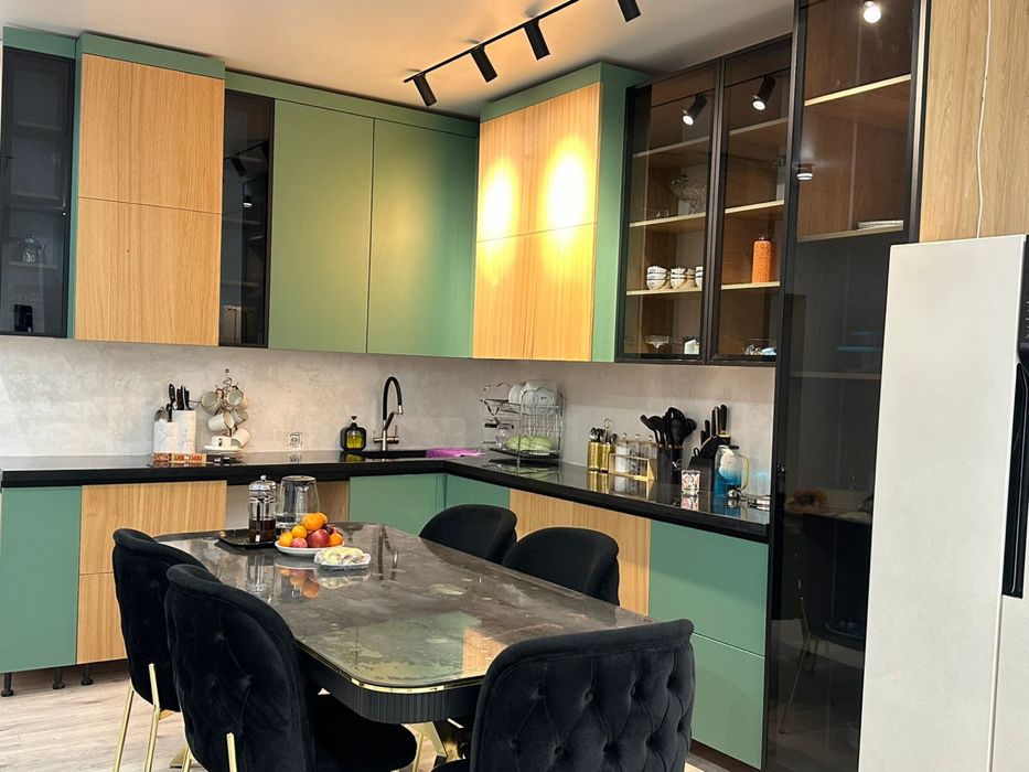 Продам кухонный гарнитур