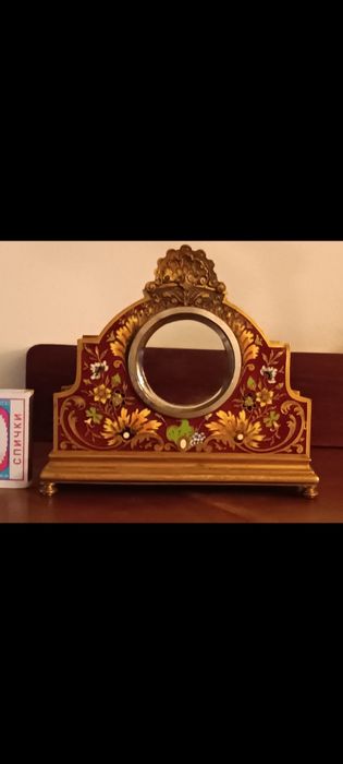 Продается старинный корпус для часов.