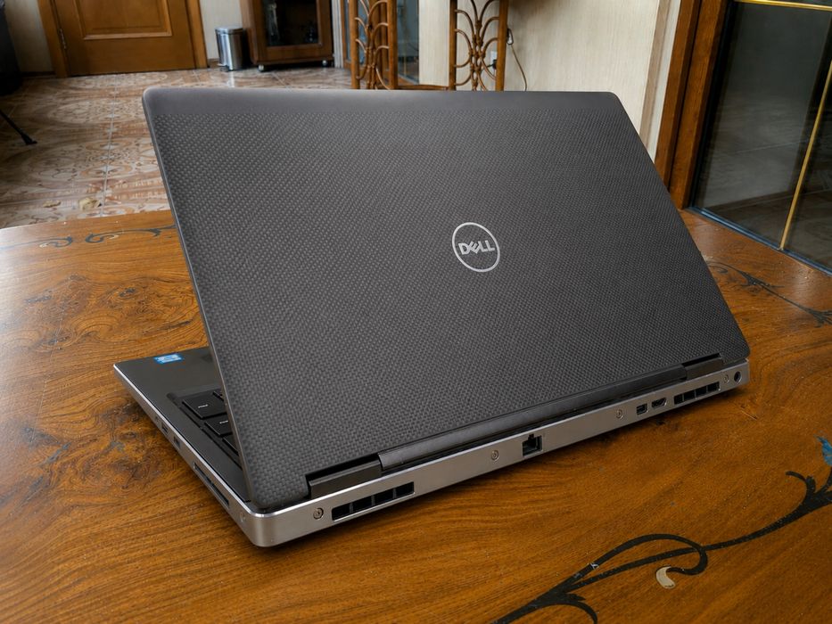 Dell Precision Workstation i7/T2000 4gb/ 64Gb/ 256+1Tb