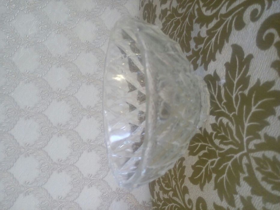 Продам хрусталь. Для салата, конфет.