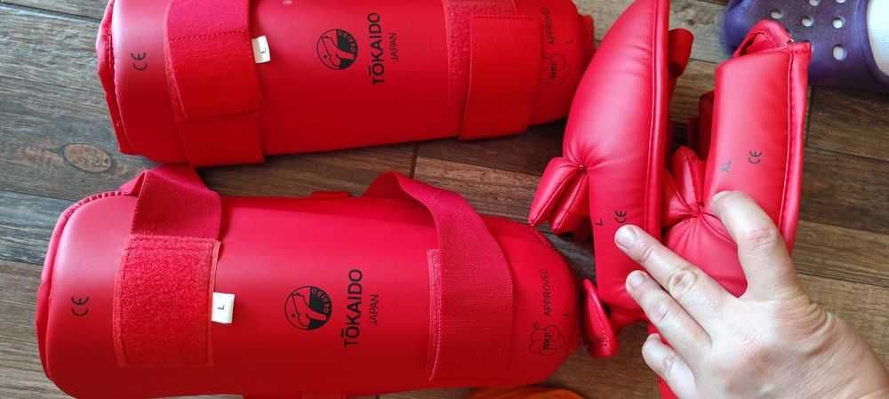 Протектори за карате Tokaido, Adidas