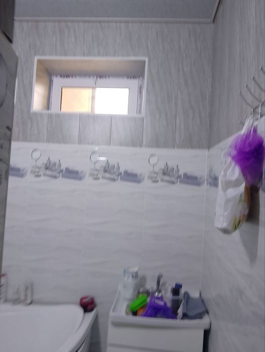 2 xonali sotiladi