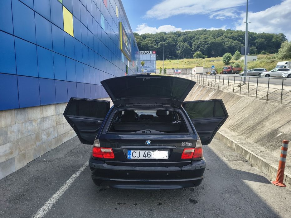 BMW seria 3 Touring Shadowline