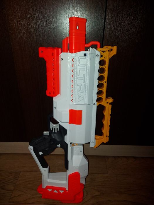 Продам  Nerf  Ultra Dorado