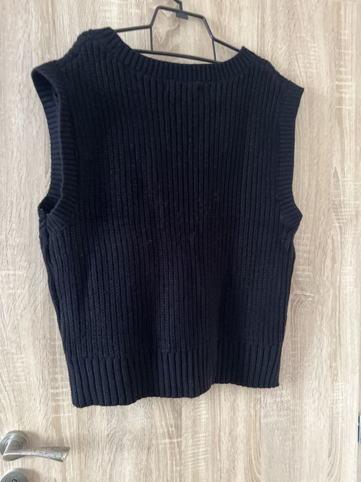 Топли елеци от плетиво