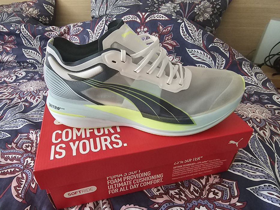 Vând adidași alergare bărbați Puma Deviate Nitro Elite Racer