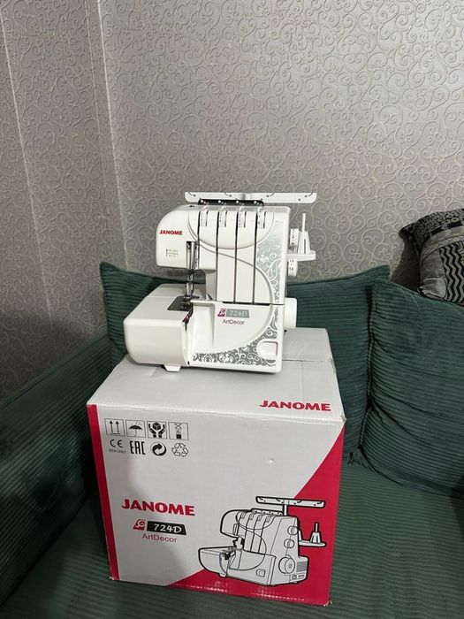 Оверлок Janome 724D ArtDecor