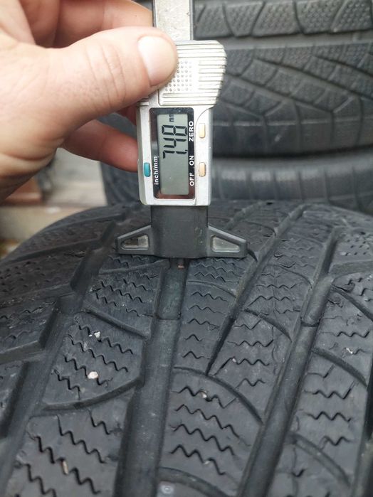 255 35 20 cu 285 30 20,cate 2buc iarna,PIRELLI,SOTTOZERO