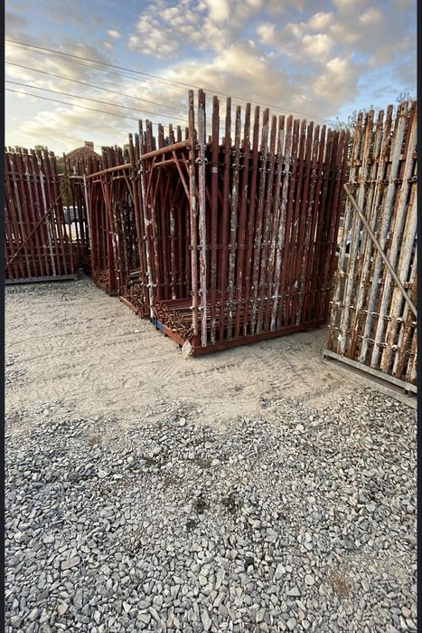 Schela metalica uzata