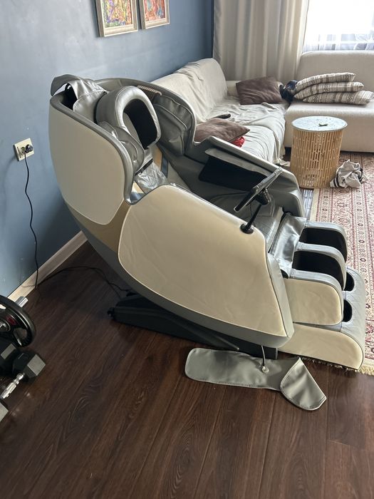 Продам массажное кресло