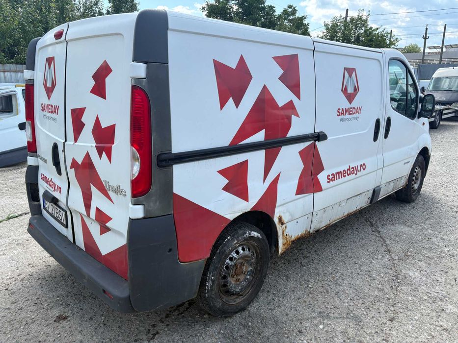 DEZMEMBREZ PIESE Renault TRAFIC VAN 1.9 dci 101 cp si 2.0 dciI 114 cp 2007 Opel VIVARO Nissan INTERSTAR